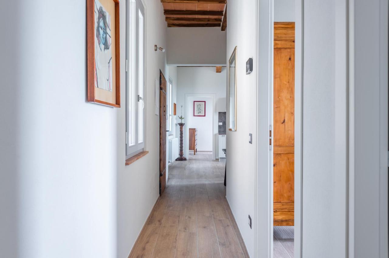 Porta Romana Elegant Apartments With Private Parking! Siena Exterior photo