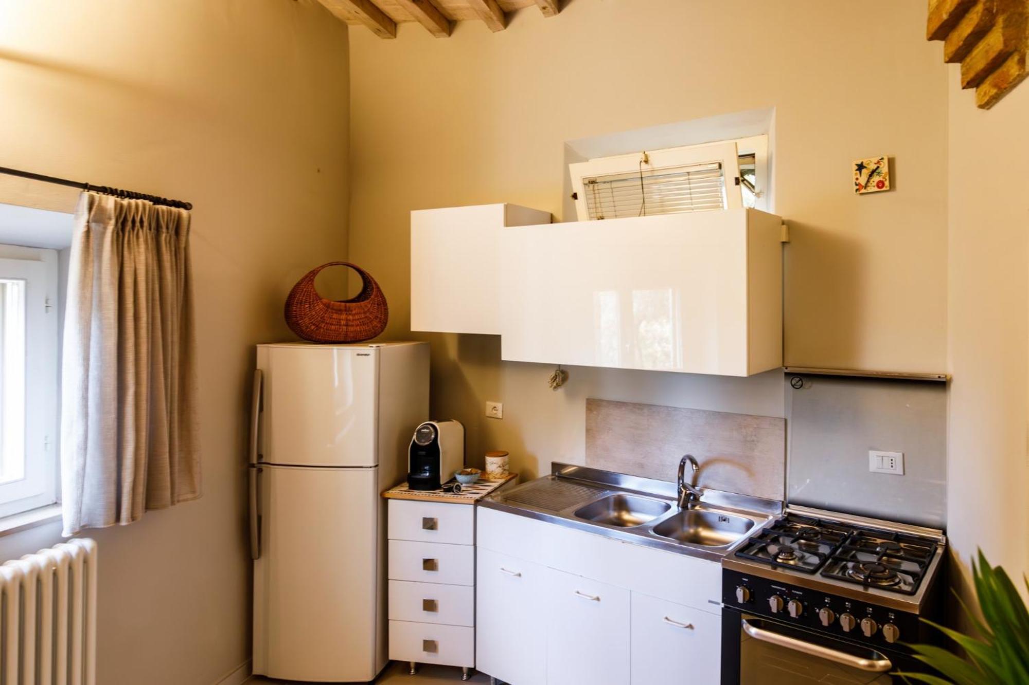 Porta Romana Elegant Apartments With Private Parking! Siena Exterior photo