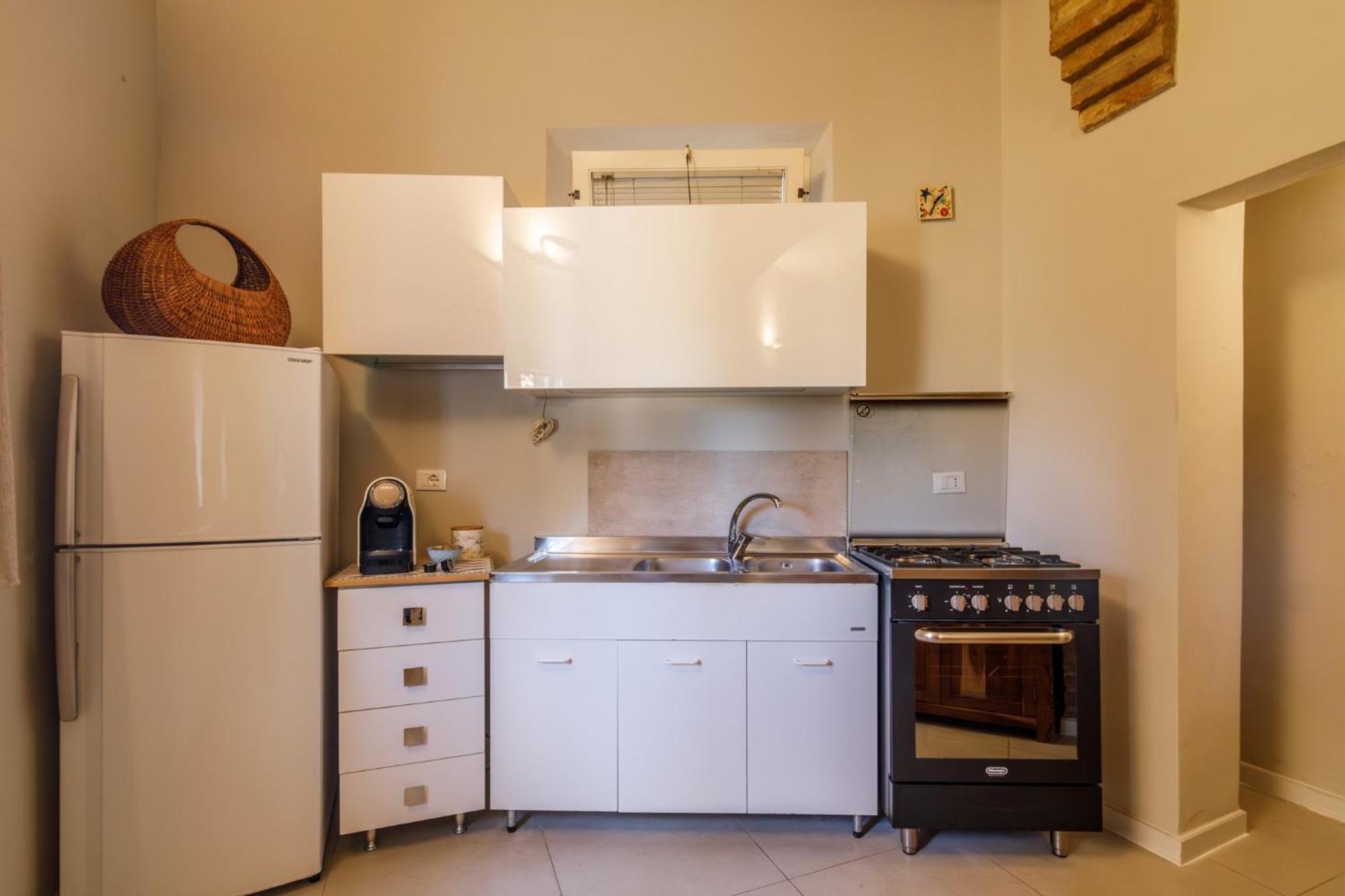 Porta Romana Elegant Apartments With Private Parking! Siena Exterior photo